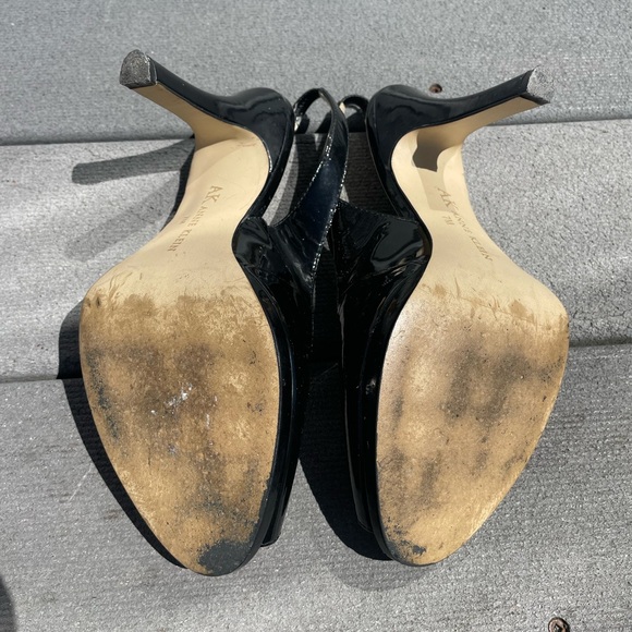 *5/$20 or 3/$15* Black Leather Sling Back Open Toe Heels - Picture 5 of 8